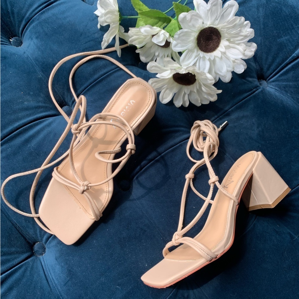 CREAM STRAPPY HEEL SANDALS - Picture 2 of 8